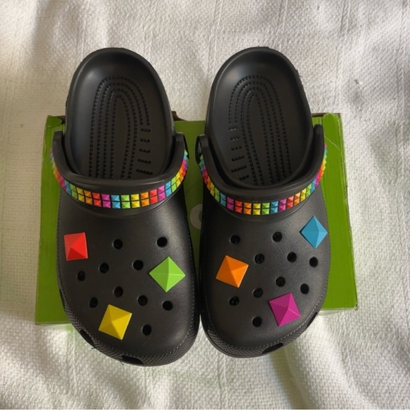 CROCS Shoes - Crocs Classic 3D Shapes Clog - Journeys Exclusive